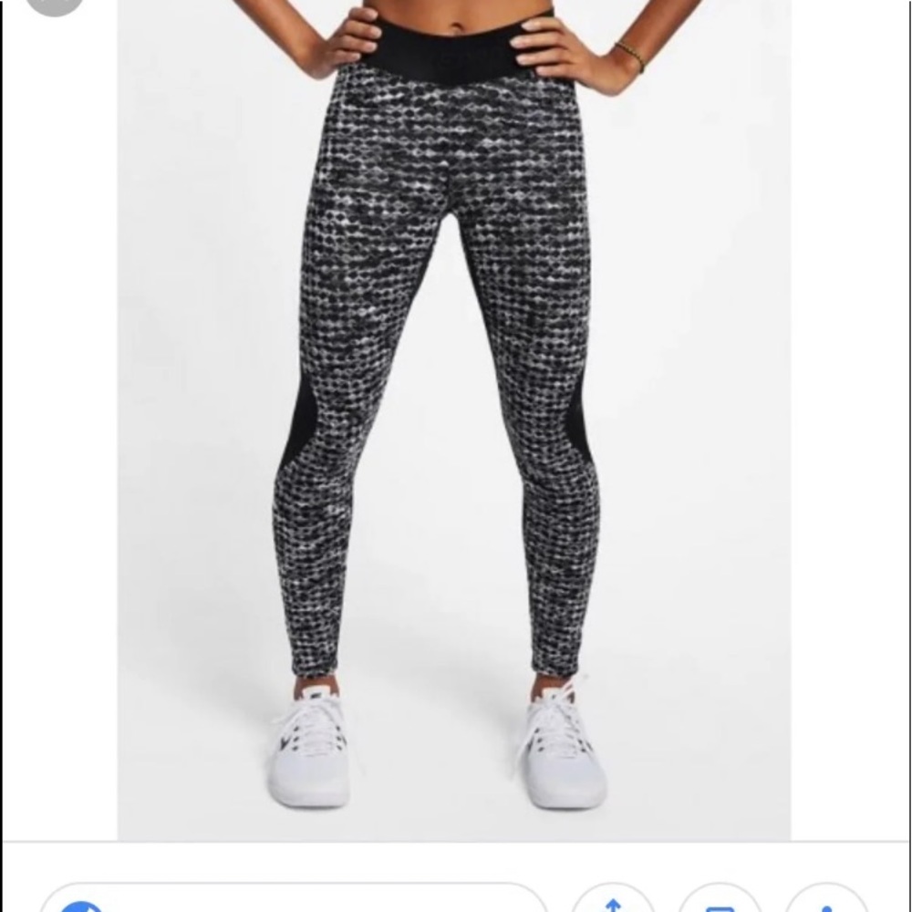 Nike pro hyperwarm tights